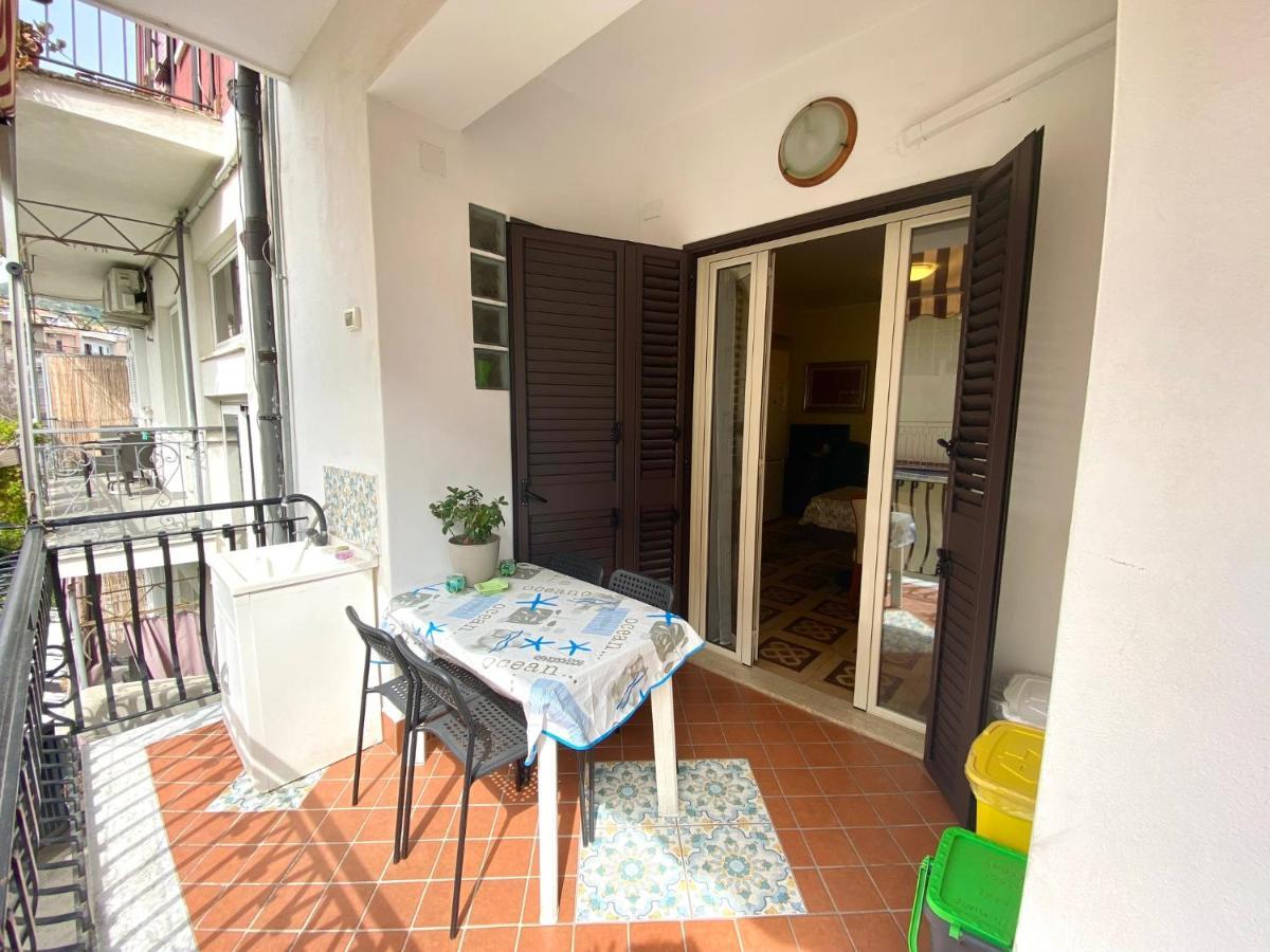 Casa Vacanze Rosy جيارديني ناكسوس المظهر الخارجي الصورة