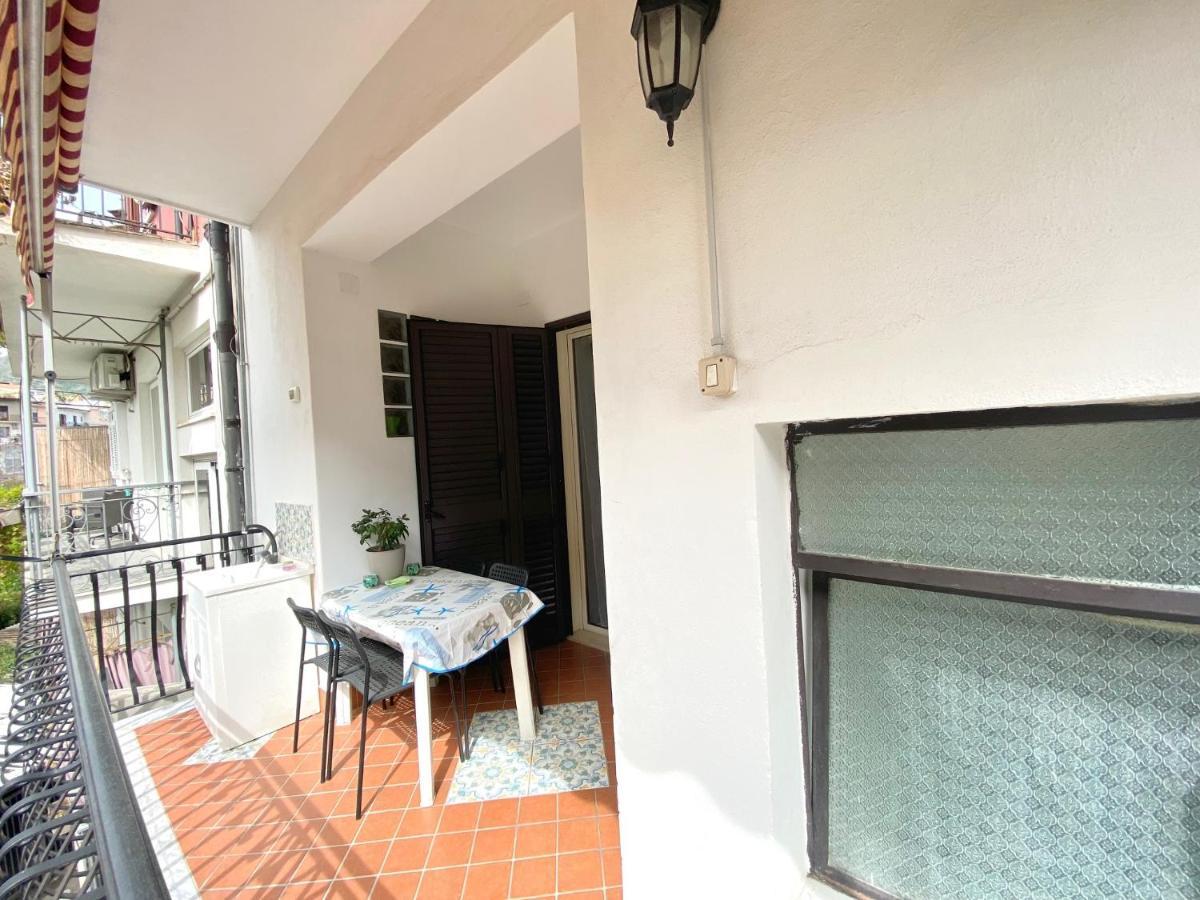 Casa Vacanze Rosy جيارديني ناكسوس المظهر الخارجي الصورة